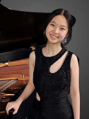 Sophia Kunxu Dou